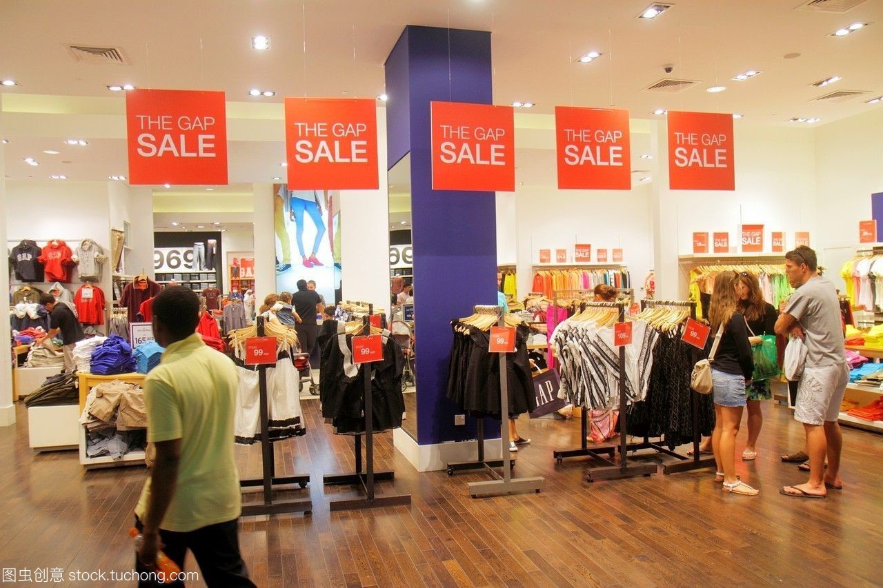 阿拉伯聯(lián)合酋長(zhǎng)國(guó)ue阿聯(lián)酋中東迪拜迪拜市中心迪拜塔迪拜購(gòu)物中心購(gòu)物商店時(shí)尚差距服裝客戶